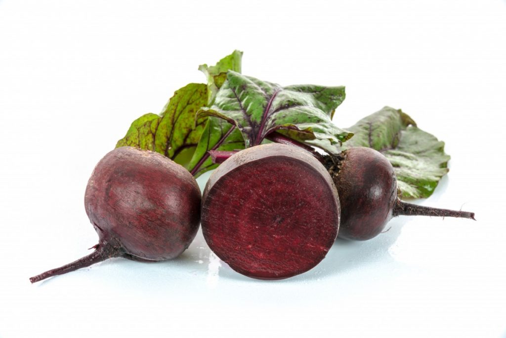 red beets vegetables foliage culinary blog a healthy lifestyle vitamins vegetable juice burak 450230 1024x684 - Variation autour de la betterave et du gingembre